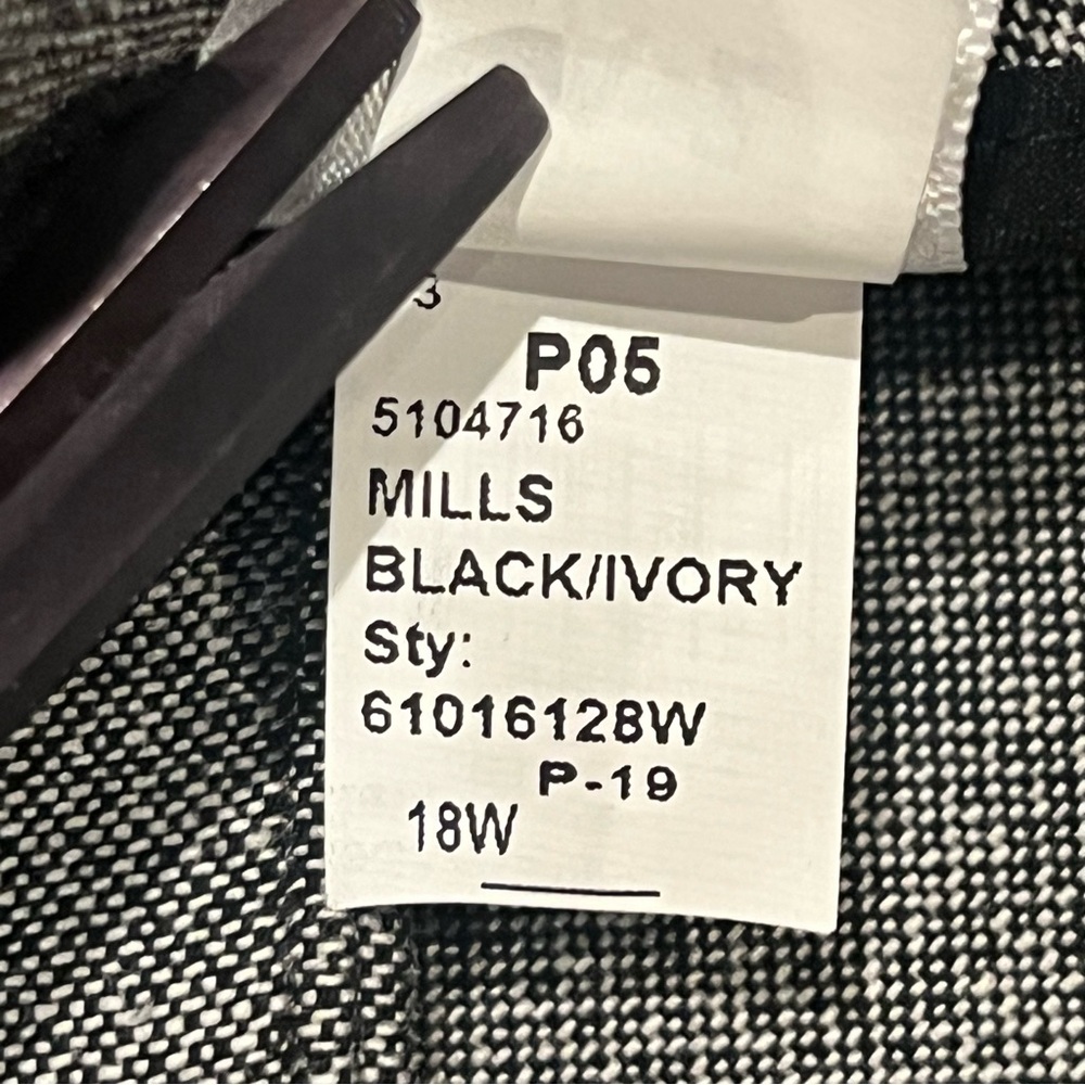 NEW $129 Talbots Woman Newport Ankle Trousers Black/White Melange 18 Elasticized - Picture 12 of 16